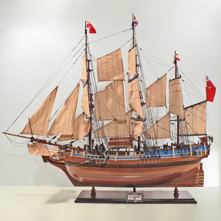 Modello di veliero storico fatto a mano del HMS Bounty