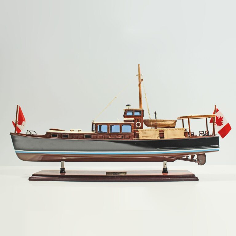 Modello di nave da crociera in legno fatto a mano della Dolphin